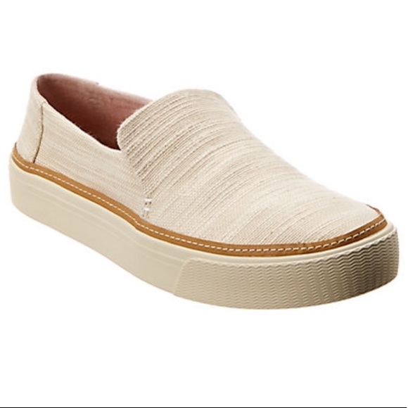 Toms Shoes - NWT TOMS Sunset Natural Slubby Canvas Slip-On 7.5